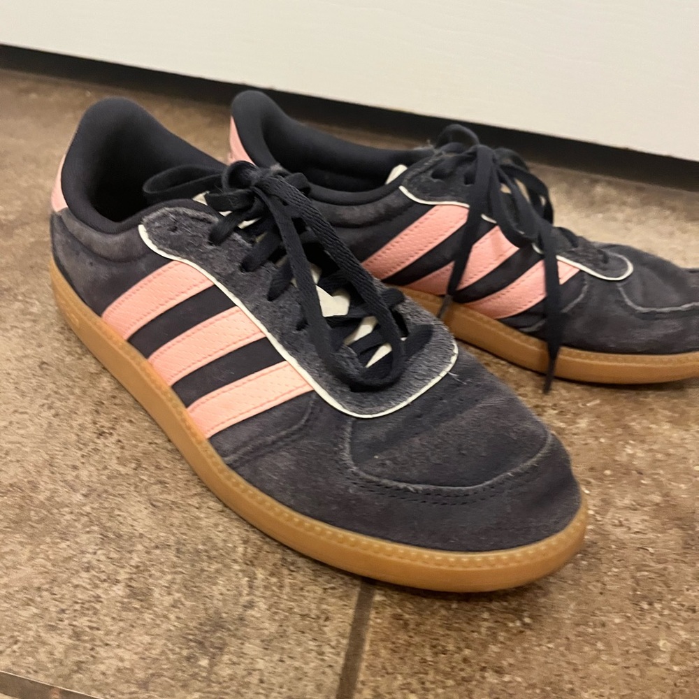 Adidas Dark Blue and Light Pink shoe